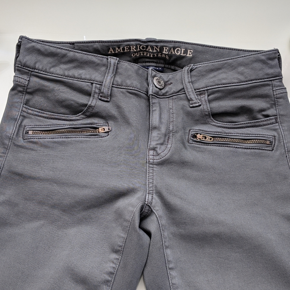 American Eagle Outfitters Zipper Jeans